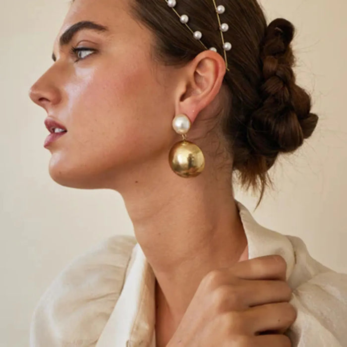 Dania Pearl Earrings